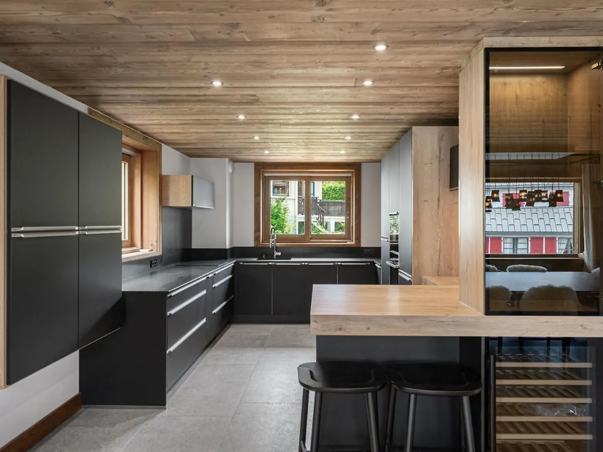 Chalet De Luxe A 2 Pas Des Pistes Avec Piscine, Sauna Et Salle De Sport - Fr-1-569-134 Megeve